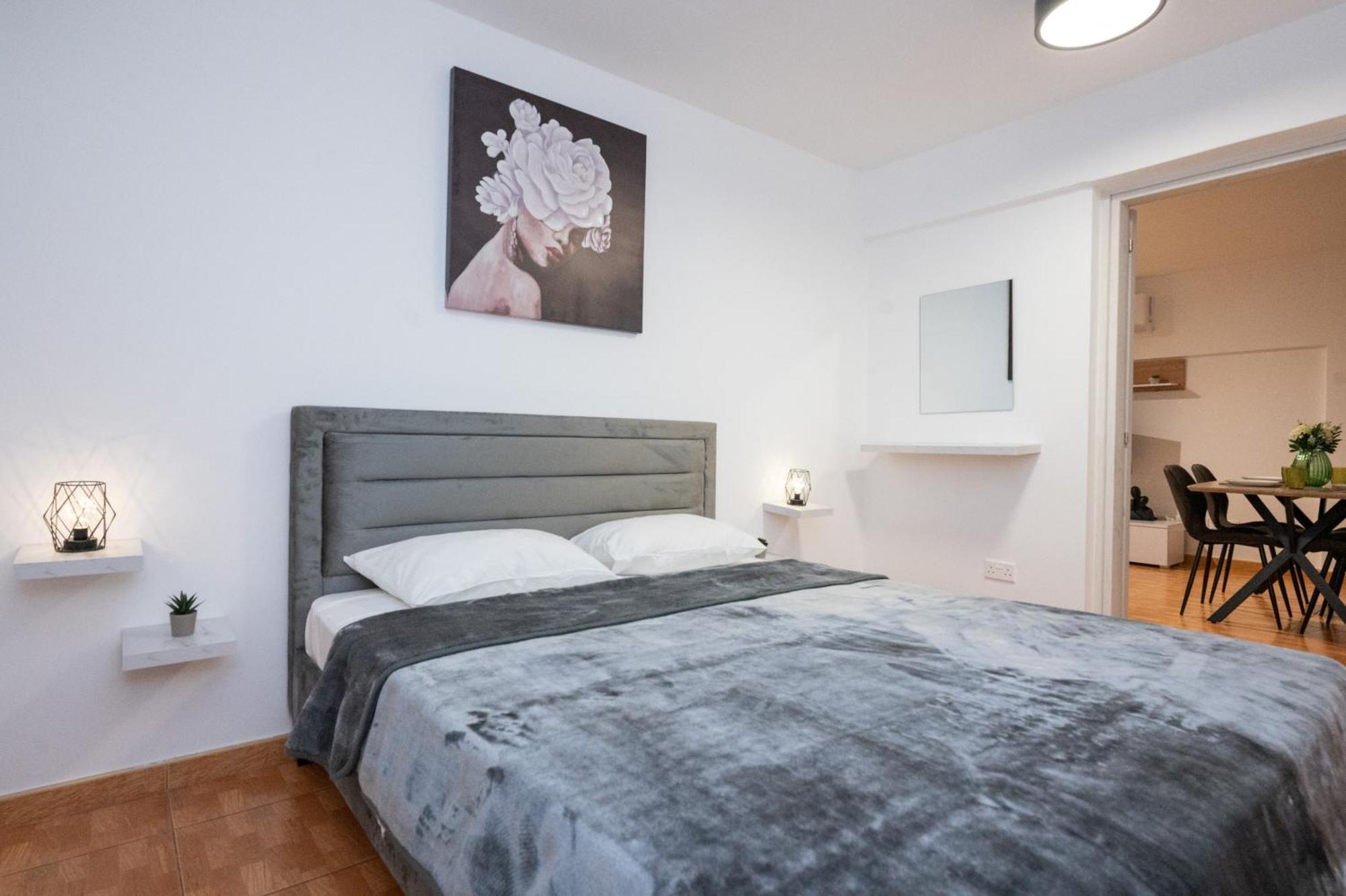 Napa Centrale Suites Ayia Napa Ngoại thất bức ảnh