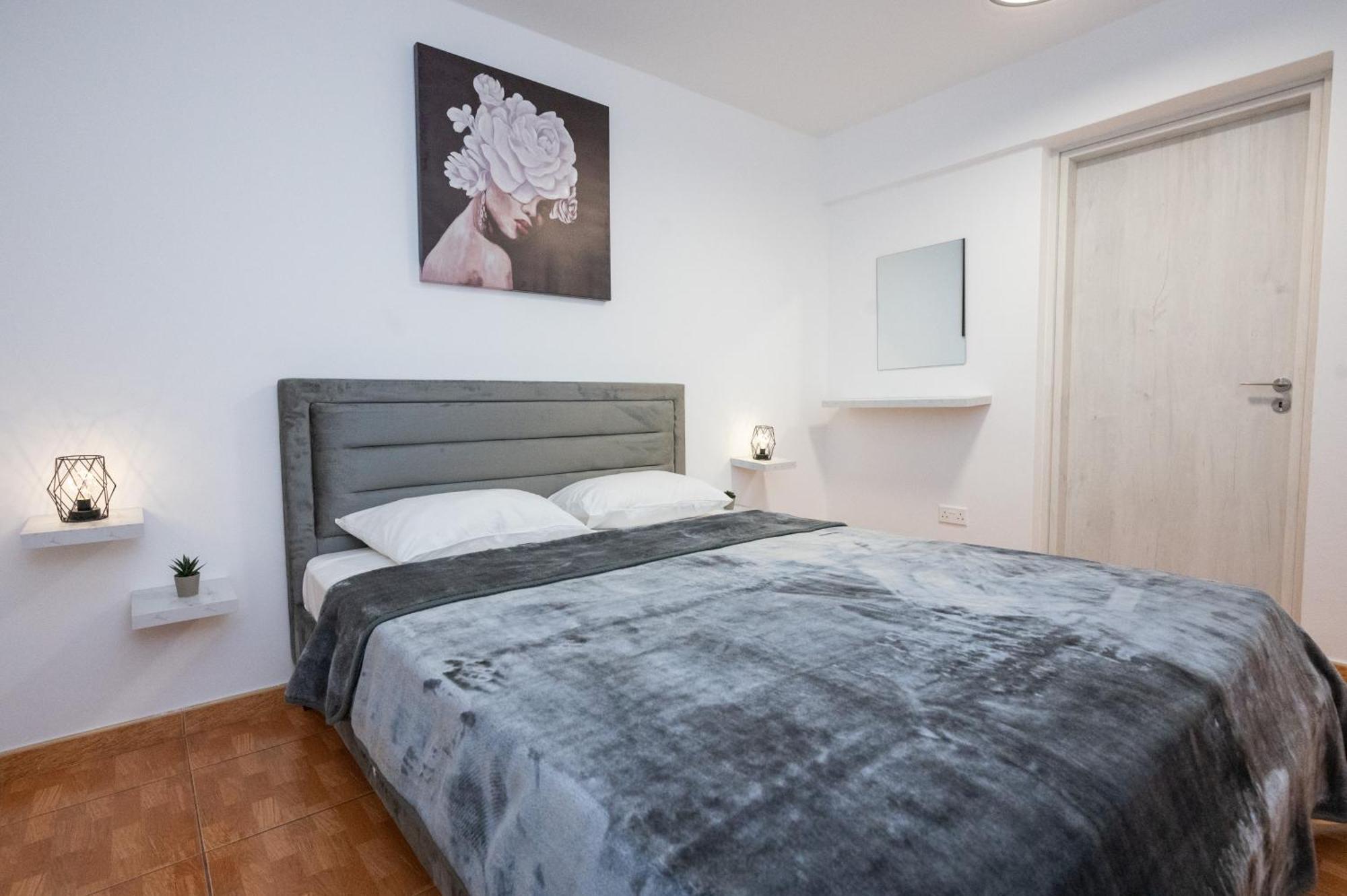 Napa Centrale Suites Ayia Napa Ngoại thất bức ảnh