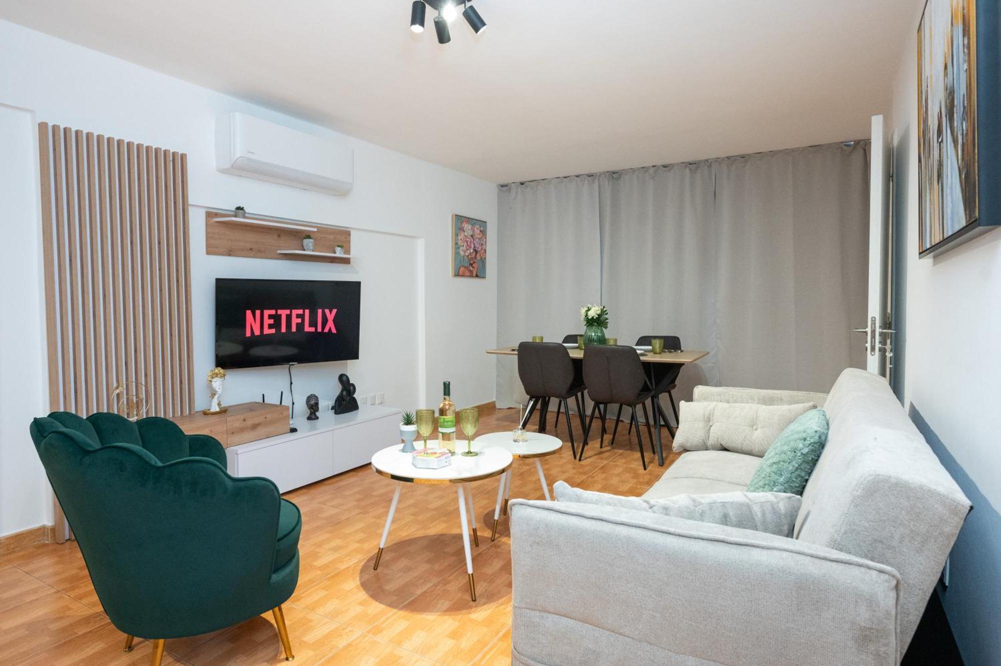 Napa Centrale Suites Ayia Napa Ngoại thất bức ảnh