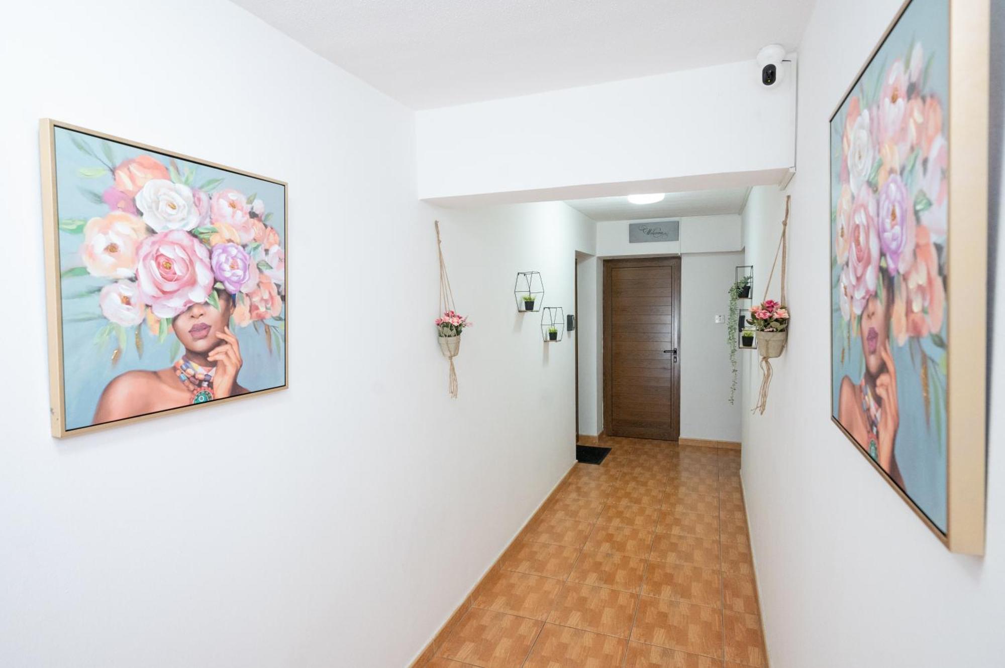Napa Centrale Suites Ayia Napa Ngoại thất bức ảnh