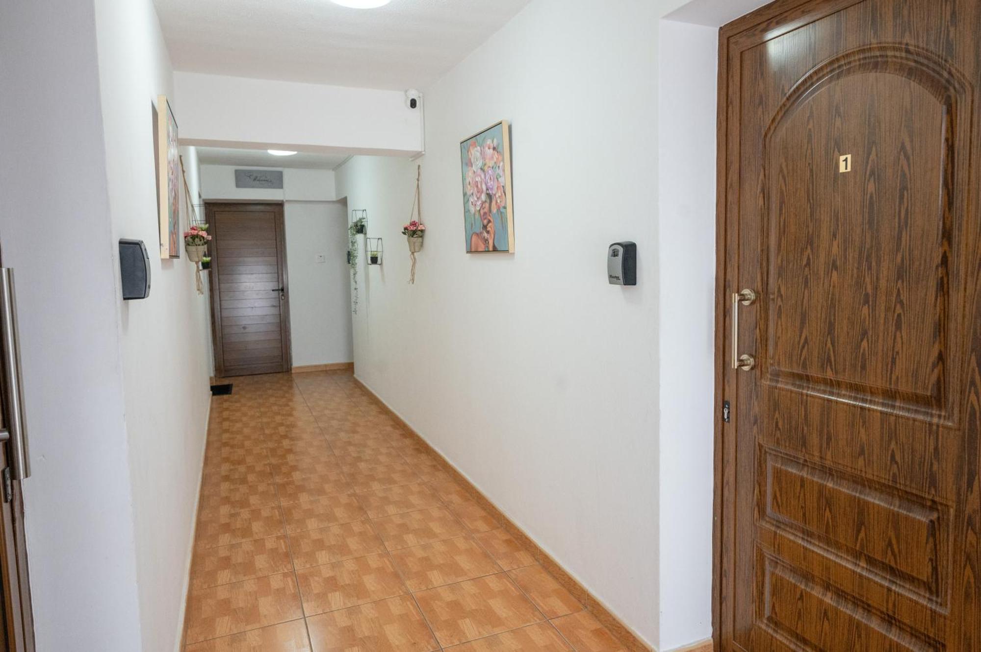 Napa Centrale Suites Ayia Napa Ngoại thất bức ảnh