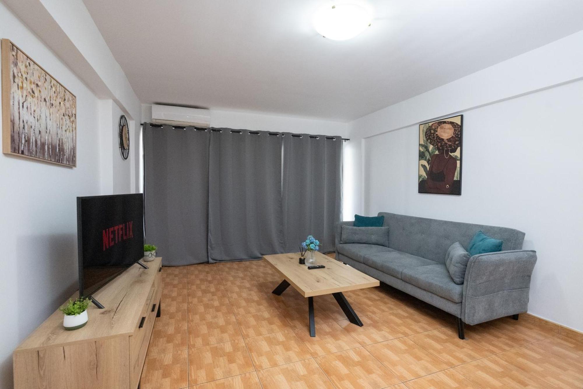 Napa Centrale Suites Ayia Napa Ngoại thất bức ảnh