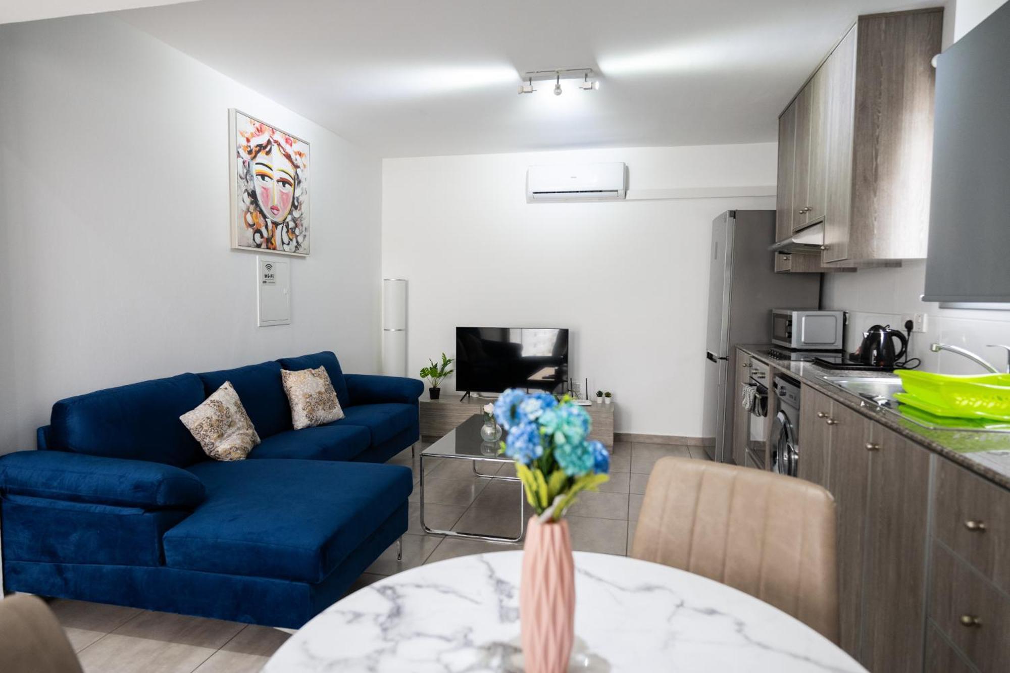 Napa Centrale Suites Ayia Napa Ngoại thất bức ảnh